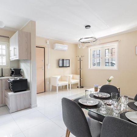 Aiolos Cozy Alimos Center Apartment Near The Sea Atenas Exterior foto